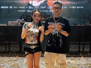 中国 15 岁女 rapper 之崛起：未来之星还是娱乐泡沫？